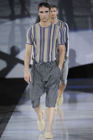 Giorgio Armani / - 2009